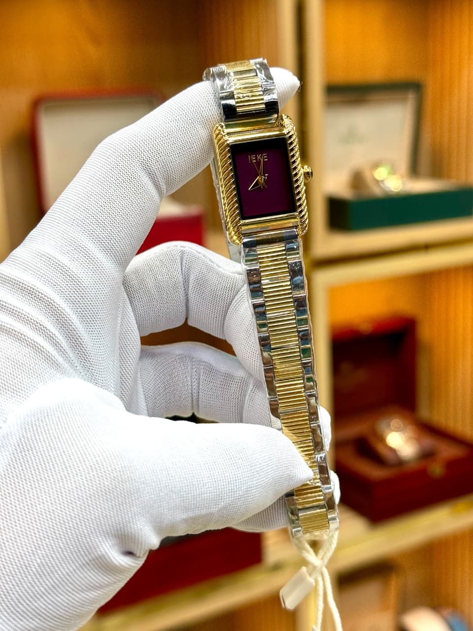 Elegant Burgundy Square Dial Ladies Watch – Gold & Silver Bracelet